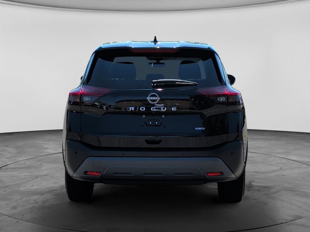 Used 2023 Nissan Rogue S AWD/4WD image 6