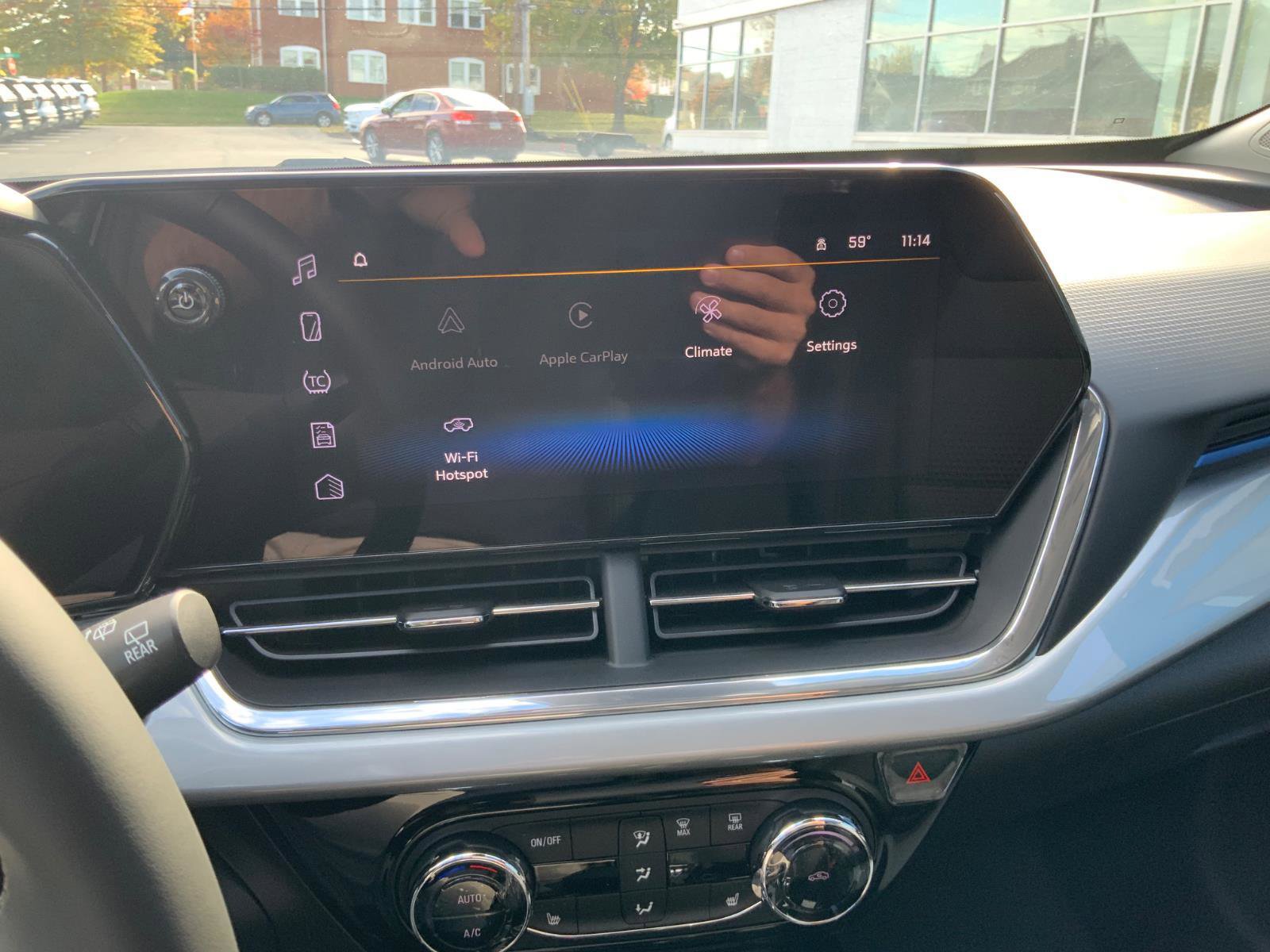 New 2026 Chevrolet Trax LT w/ Driver Confidence Package image 21