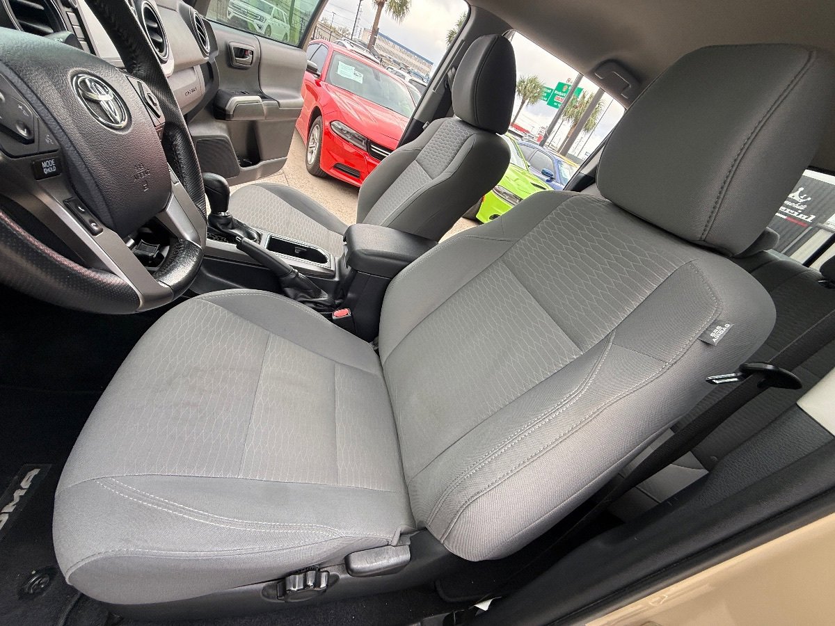 Used 2019 Toyota Tacoma SR5 RWD image 24