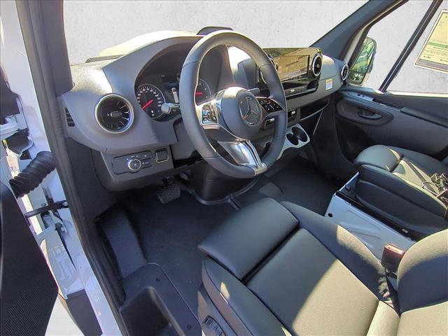 New 2026 Mercedes-Benz Sprinter 2500 image 3