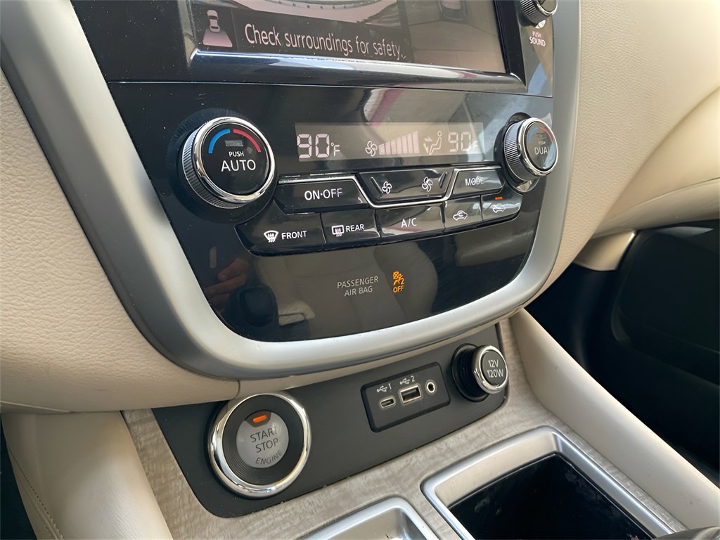 Used 2021 Nissan Murano SL w/ SL Moonroof Package image 24