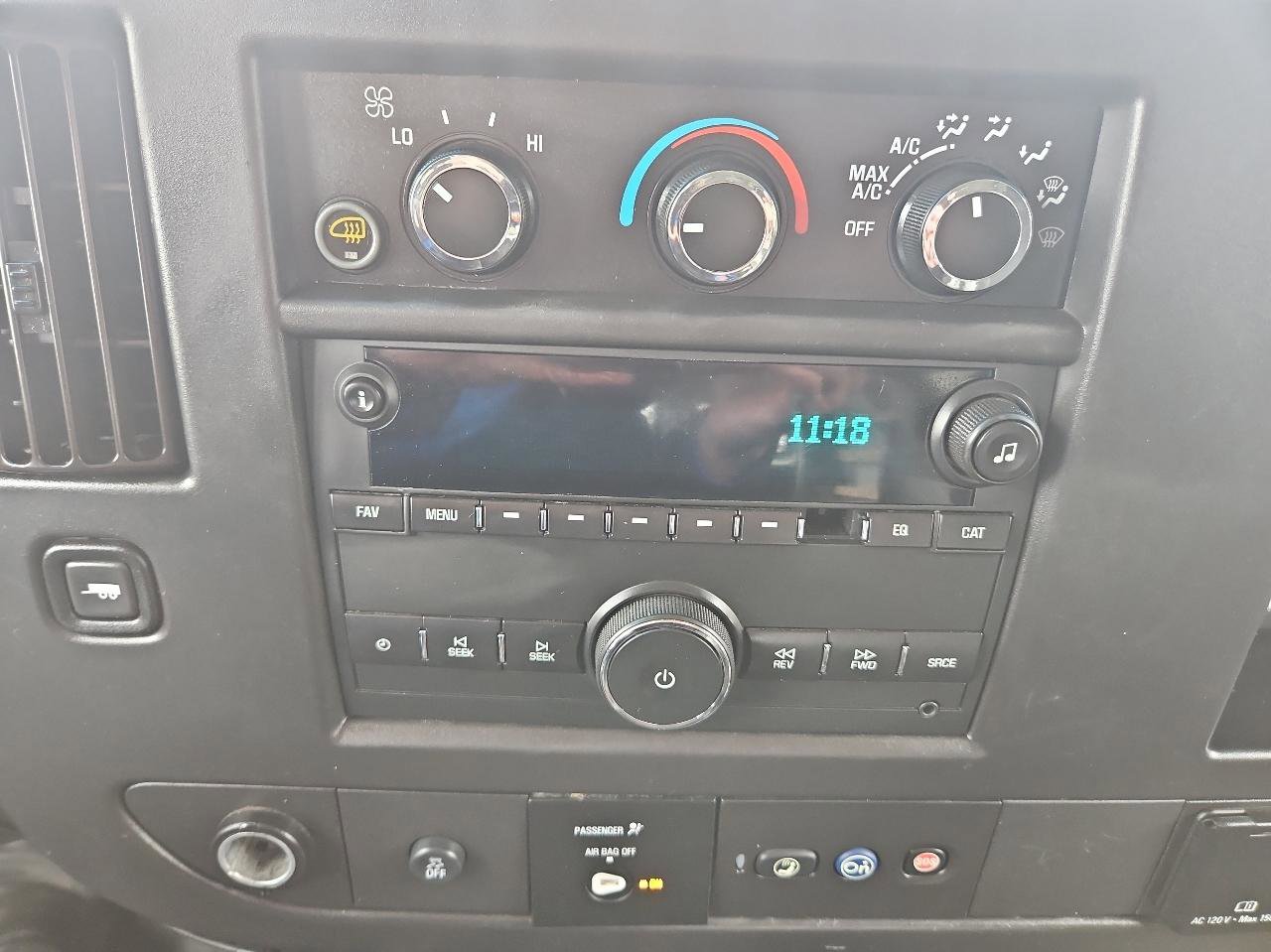 Used 2019 GMC Savana 2500 w/ Driver Convenience Package RWD image 15