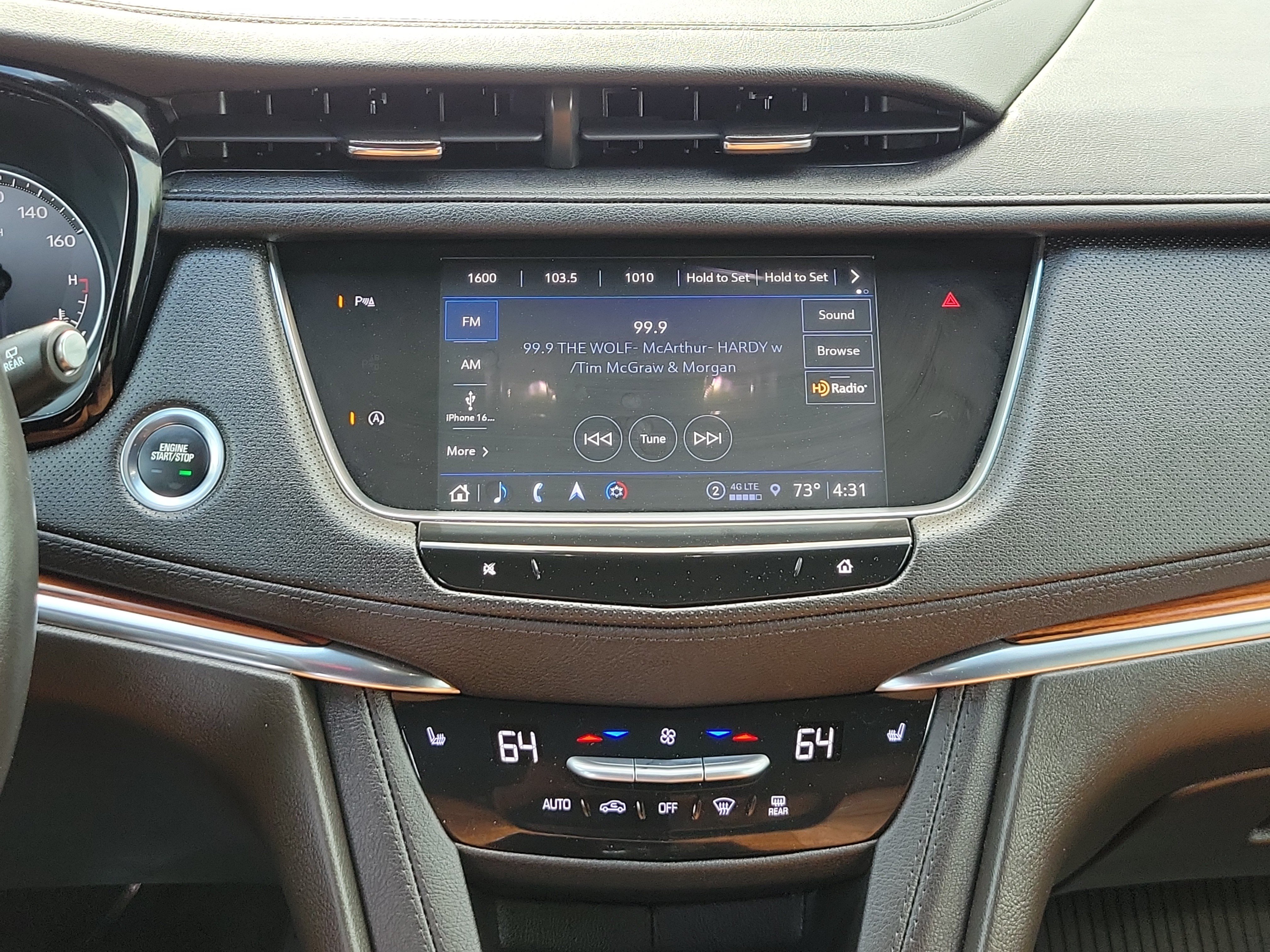 Certified 2023 Cadillac XT5 Premium Luxury AWD/4WD image 25