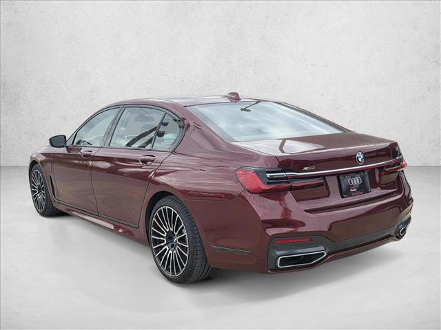 Used 2020 BMW 745e xDrive image 7