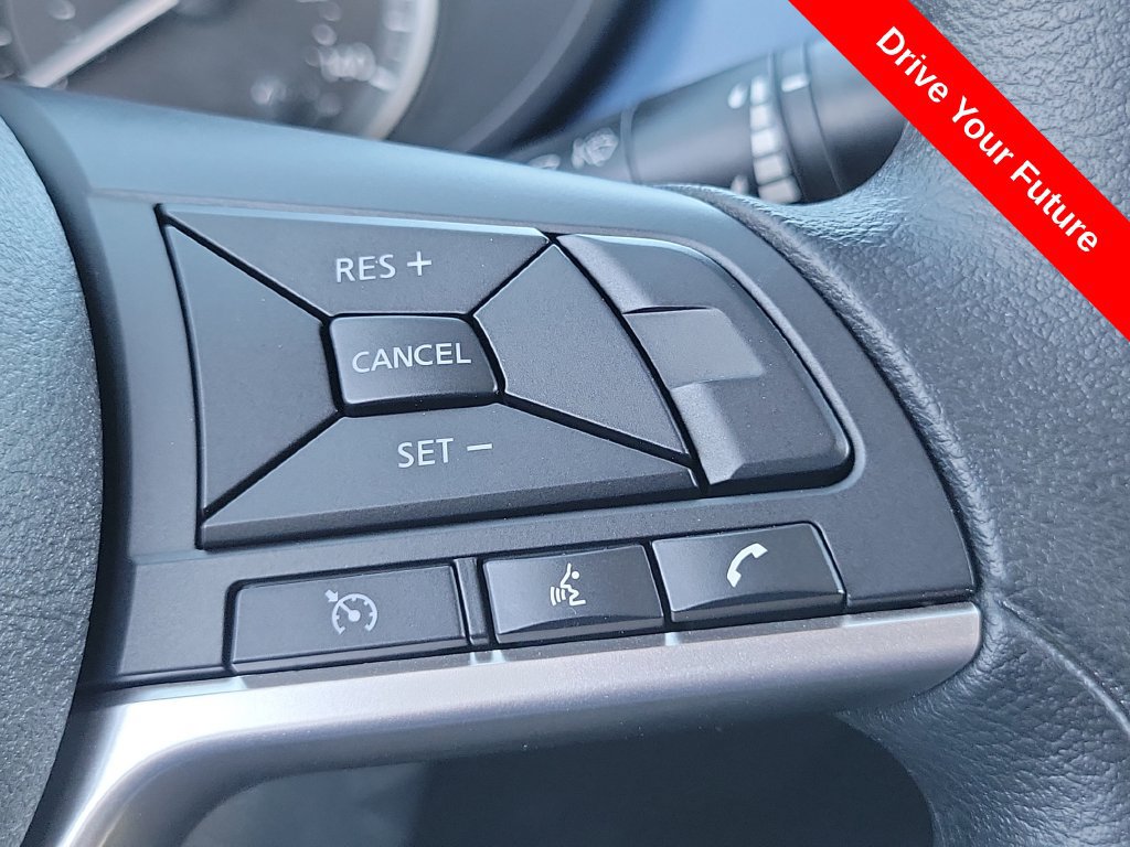 Used 2025 Nissan Versa SV w/ Trunk Package FWD image 6