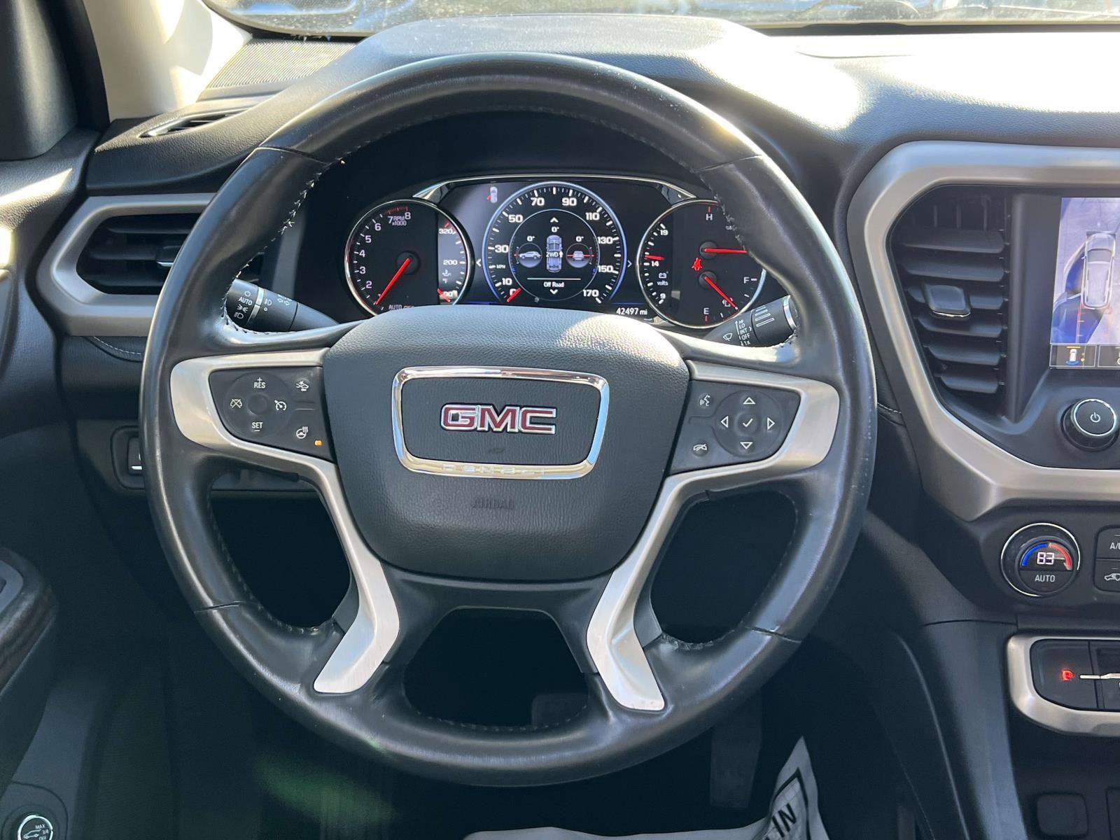 Used 2021 GMC Acadia Denali w/ Denali Ultimate Package image 15