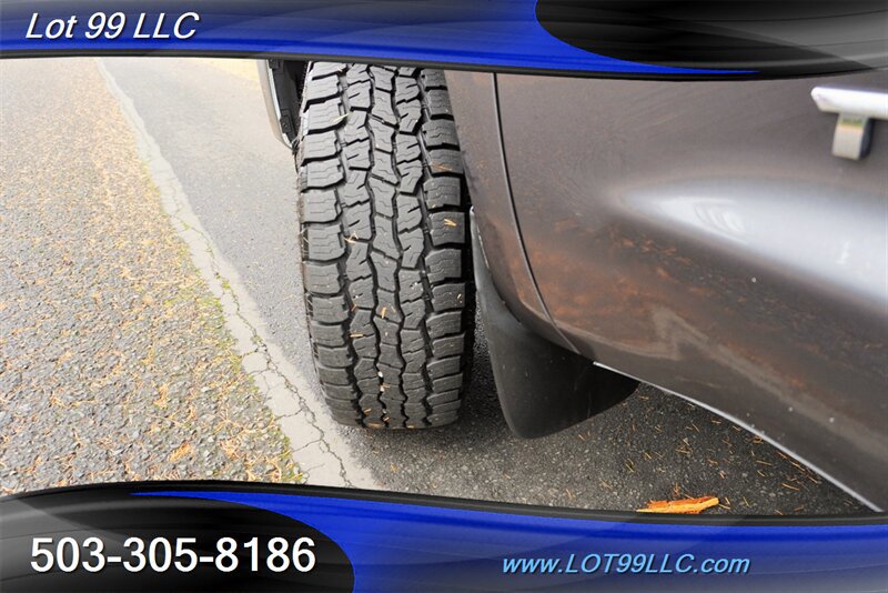 Used 2020 Toyota Tundra SR5 w/ SR5 Upgrade Package AWD/4WD image 4