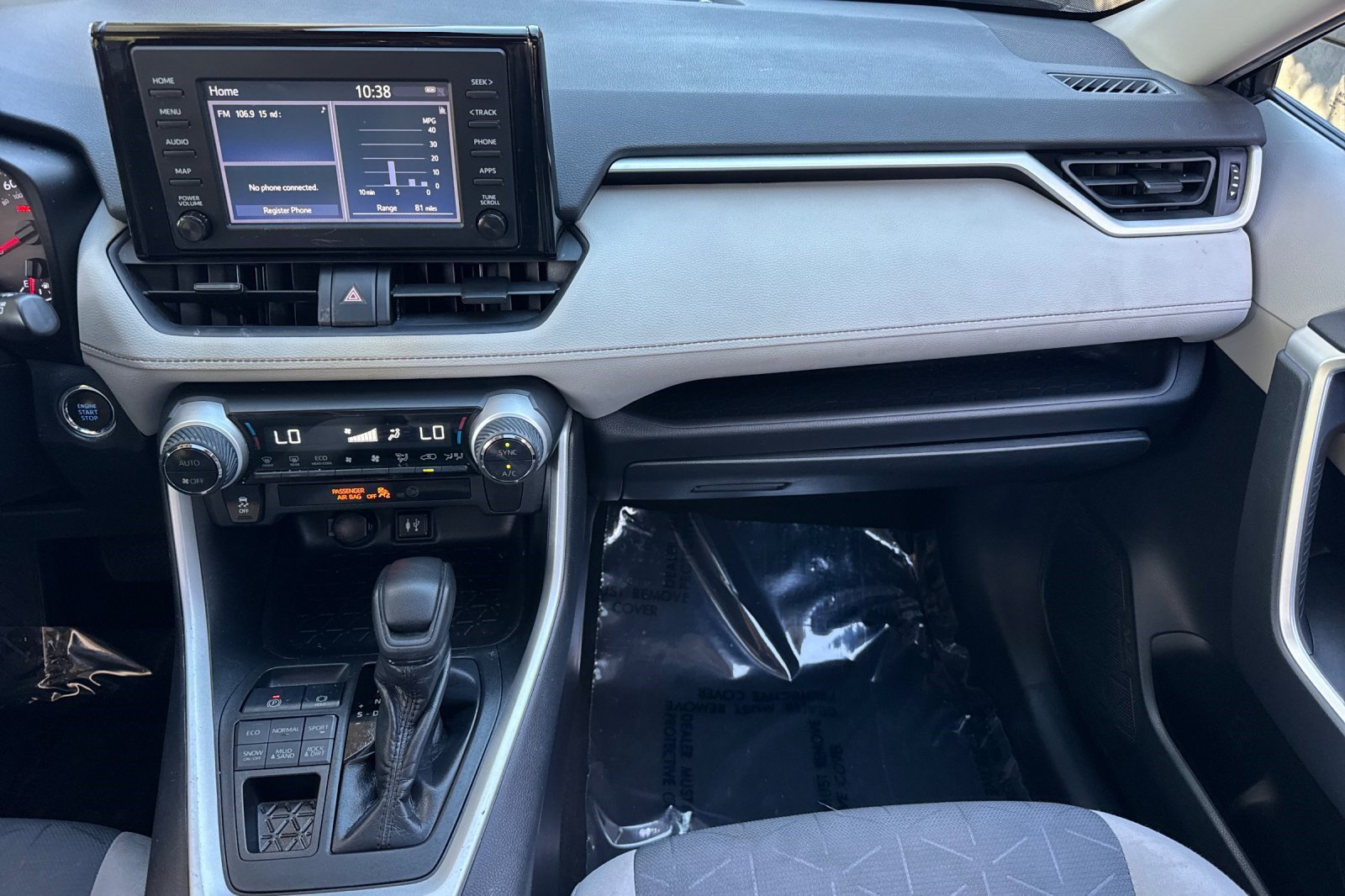 Used 2019 Toyota RAV4 XLE w/ All Weather Liner Package AWD/4WD image 32