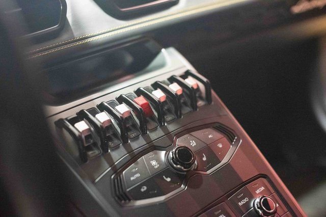 Used 2015 Lamborghini Huracan LP 610-4 image 86