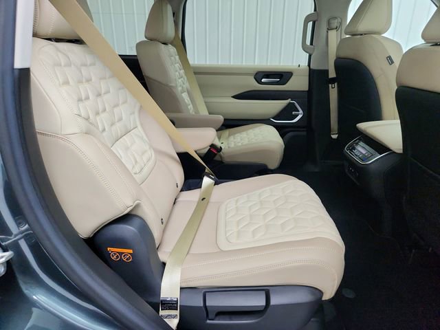 New 2026 Nissan Armada Platinum Reserve image 42