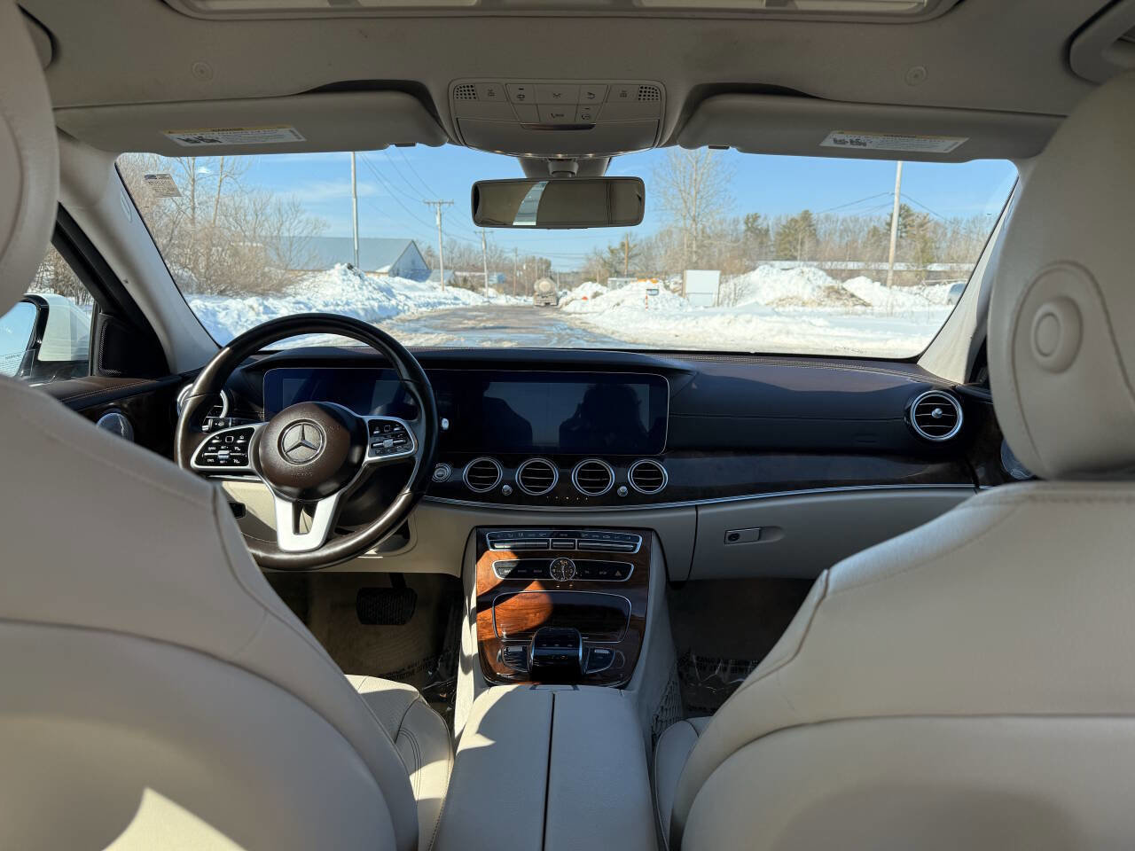 Used 2020 Mercedes-Benz E 350 4MATIC Sedan image 19