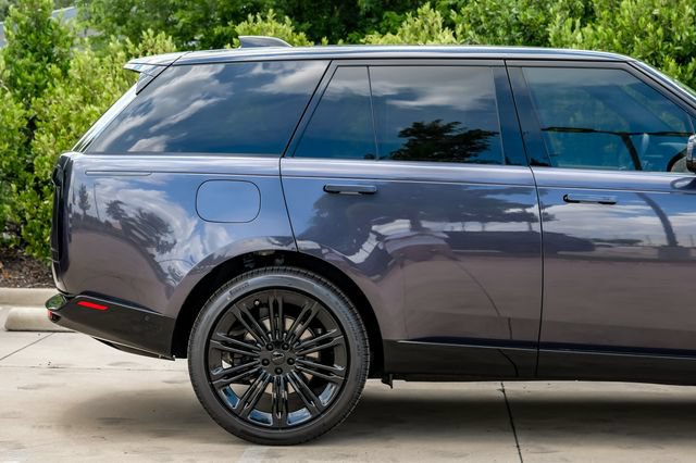 New 2026 Land Rover Range Rover SE AWD/4WD image 8