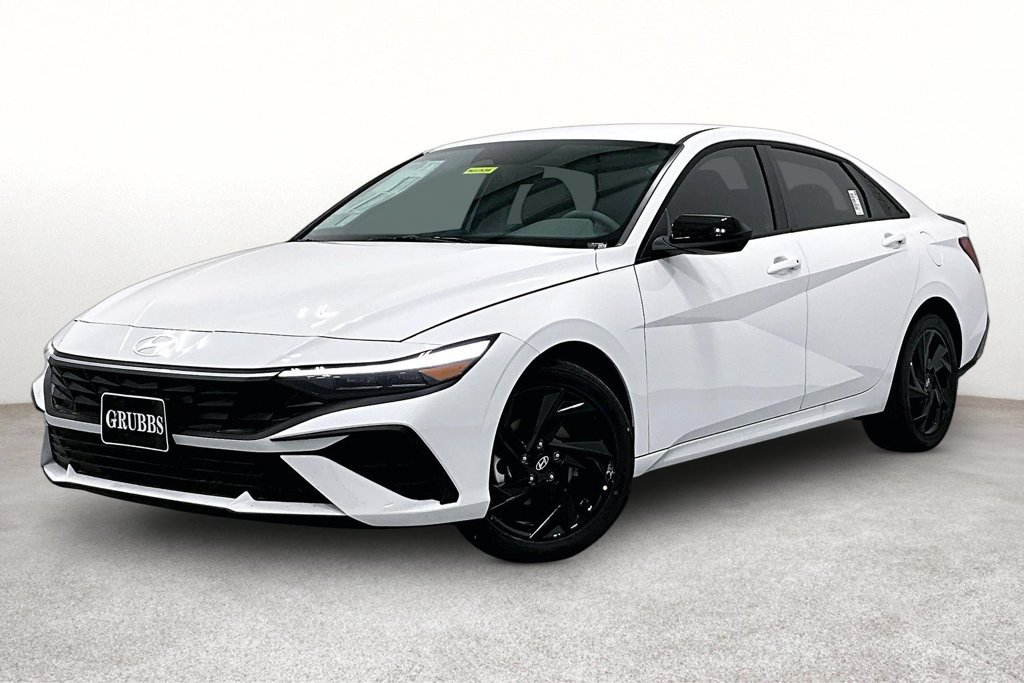 New 2026 Hyundai Elantra Sport FWD image 2