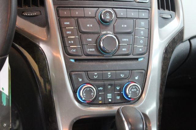Used 2016 Buick Verano Convenience FWD image 17