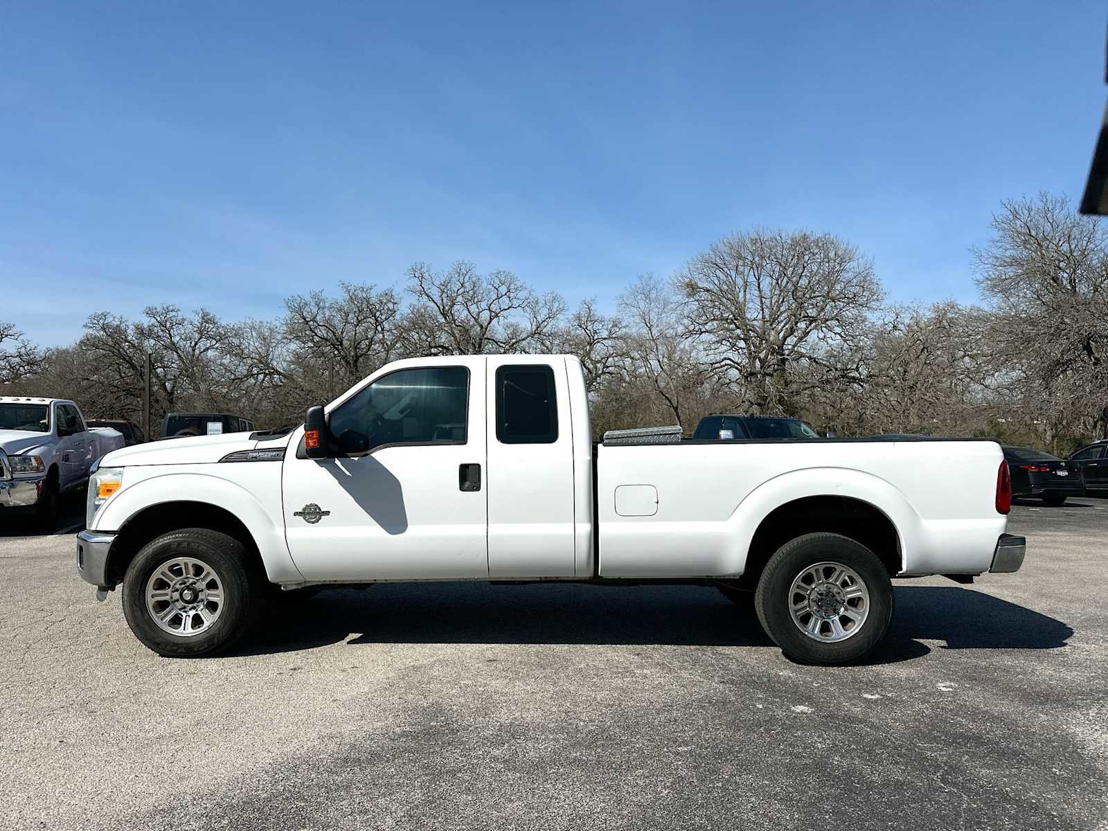 Used 2015 Ford F250 XL w/ Power Equipment Group RWD image 12