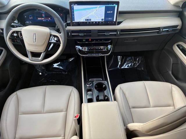 Used 2023 Lincoln Corsair Standard image 21