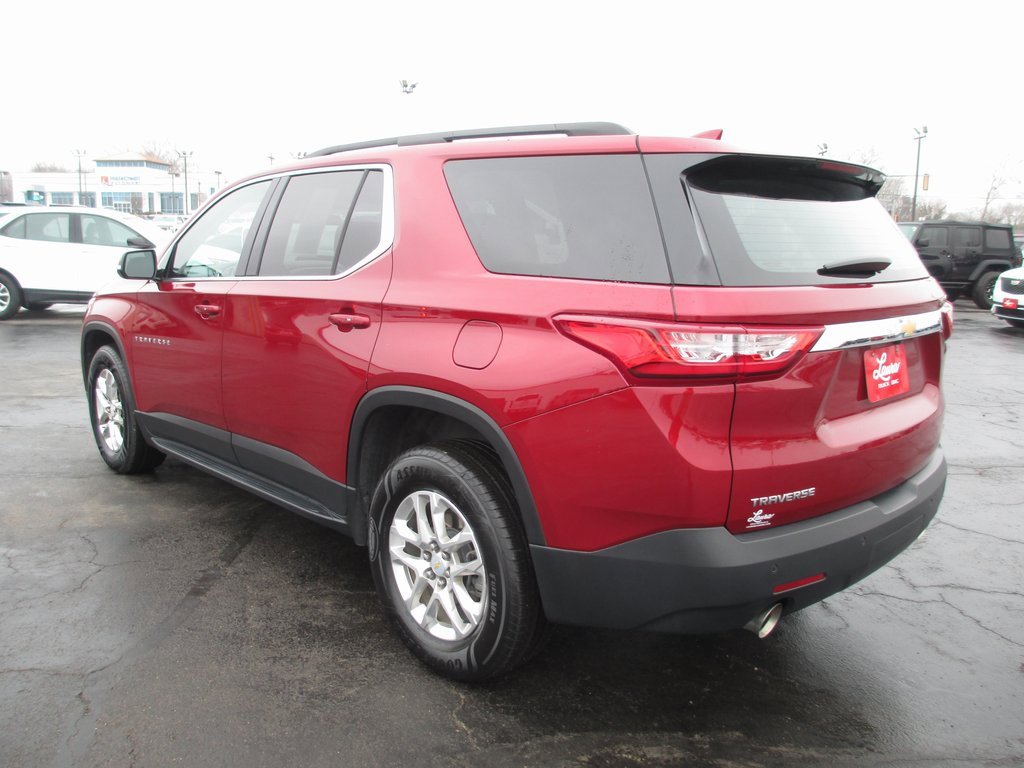 Used 2020 Chevrolet Traverse LT image 10