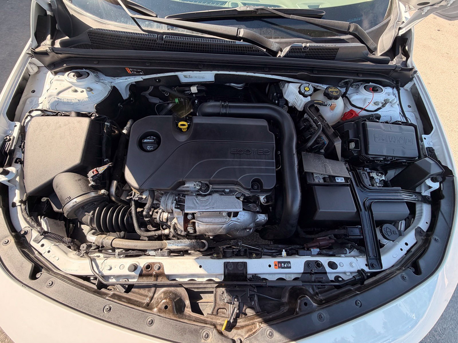 Used 2024 Chevrolet Malibu LT FWD image 40