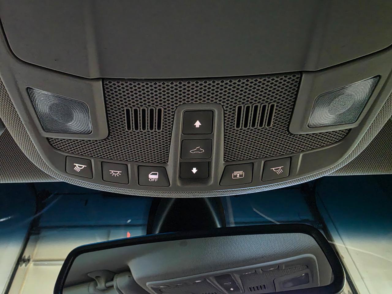 Used 2013 Lincoln MKZ FWD image 44