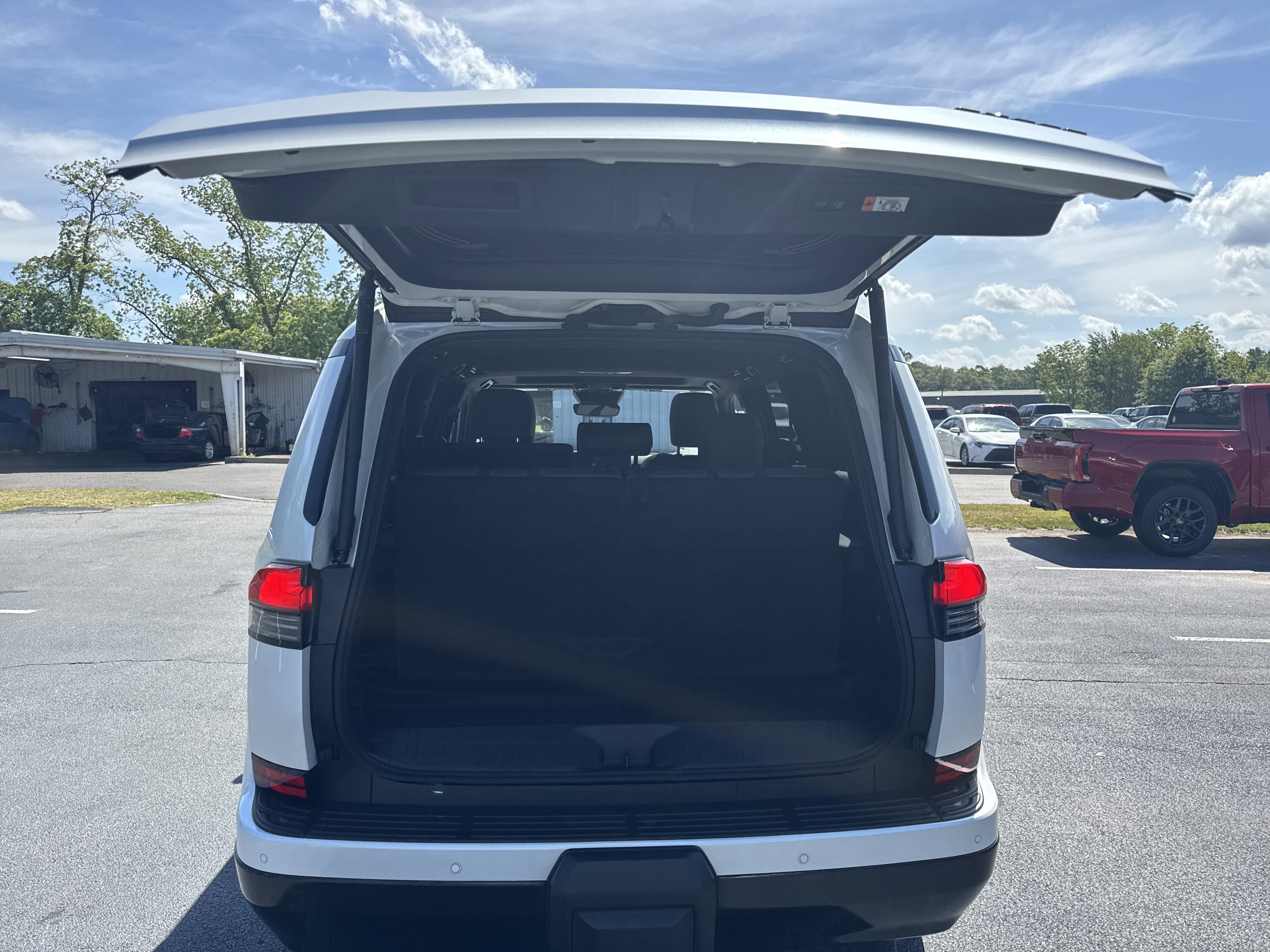 Used 2024 Lexus GX 550 AWD/4WD image 33