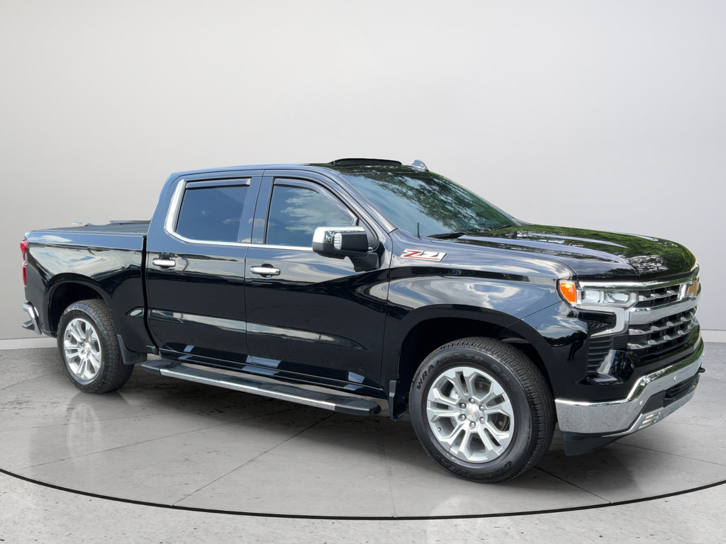 Certified 2024 Chevrolet Silverado 1500 LTZ w/ LTZ Premium Package AWD/4WD image 16