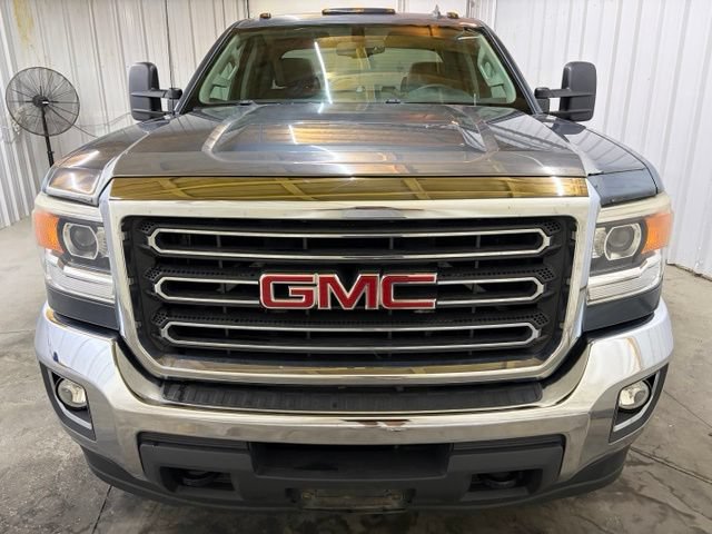 Used 2015 GMC Sierra 2500 SLE w/ SLE Preferred Package AWD/4WD image 2