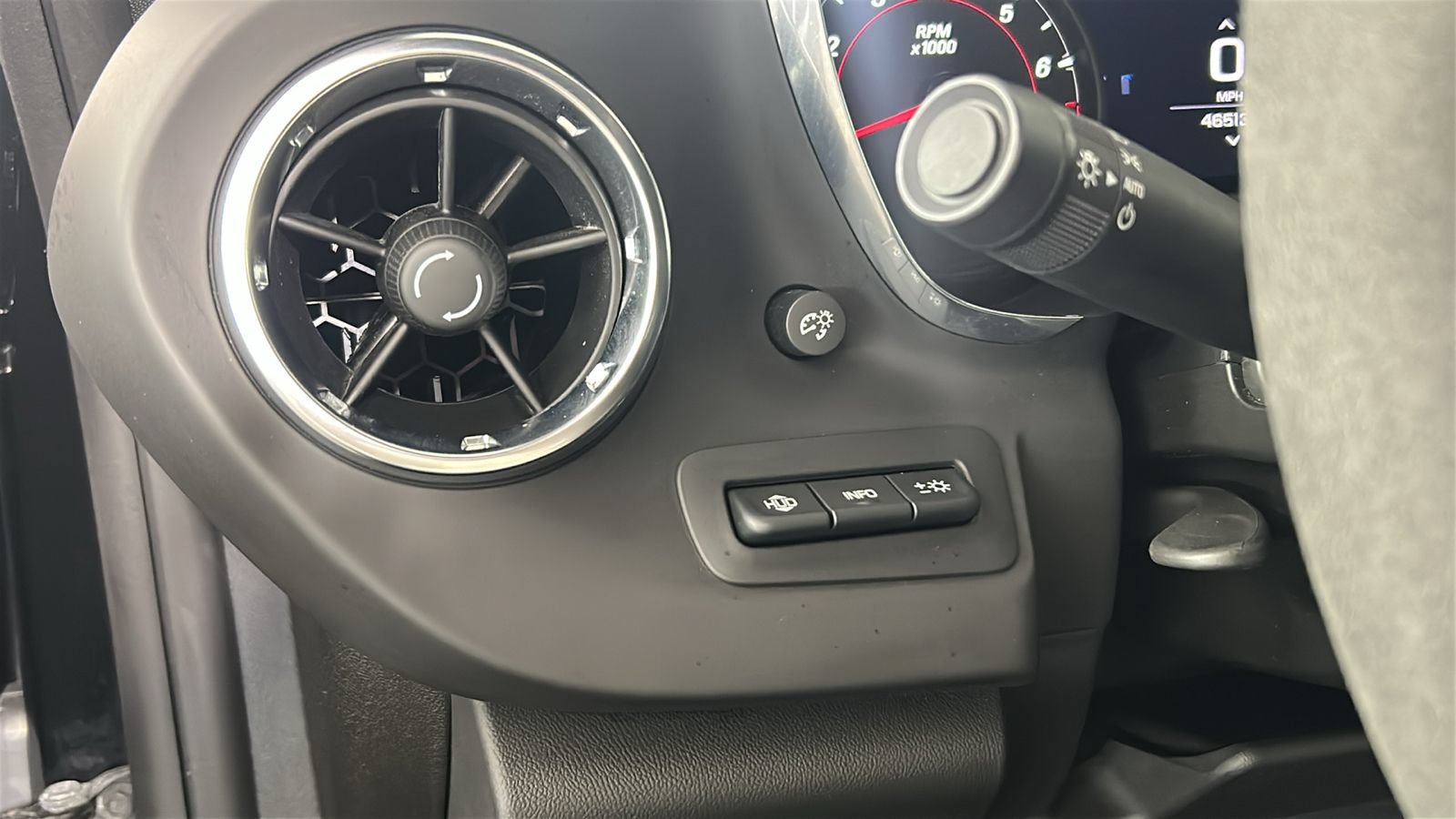 Used 2022 Chevrolet Camaro SS RWD image 22