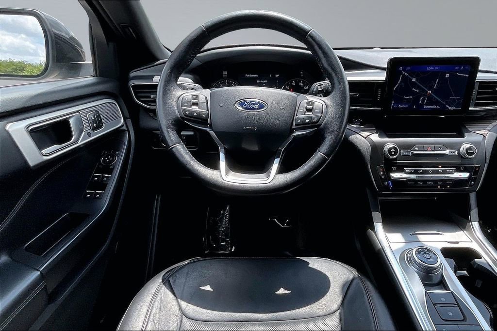 Used 2020 Ford Explorer Limited AWD/4WD image 5