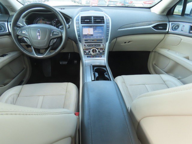 Used 2019 Lincoln MKZ Reserve FWD image 20