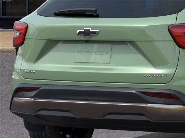 New 2026 Chevrolet Trax ACTIV w/ Sunroof Package FWD image 14