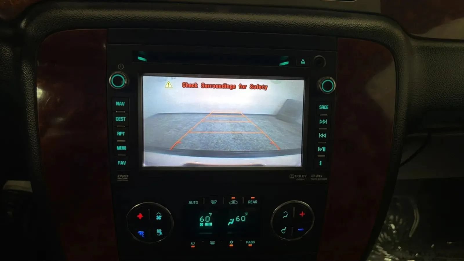 Used 2013 Chevrolet Tahoe 4WD Hybrid image 15