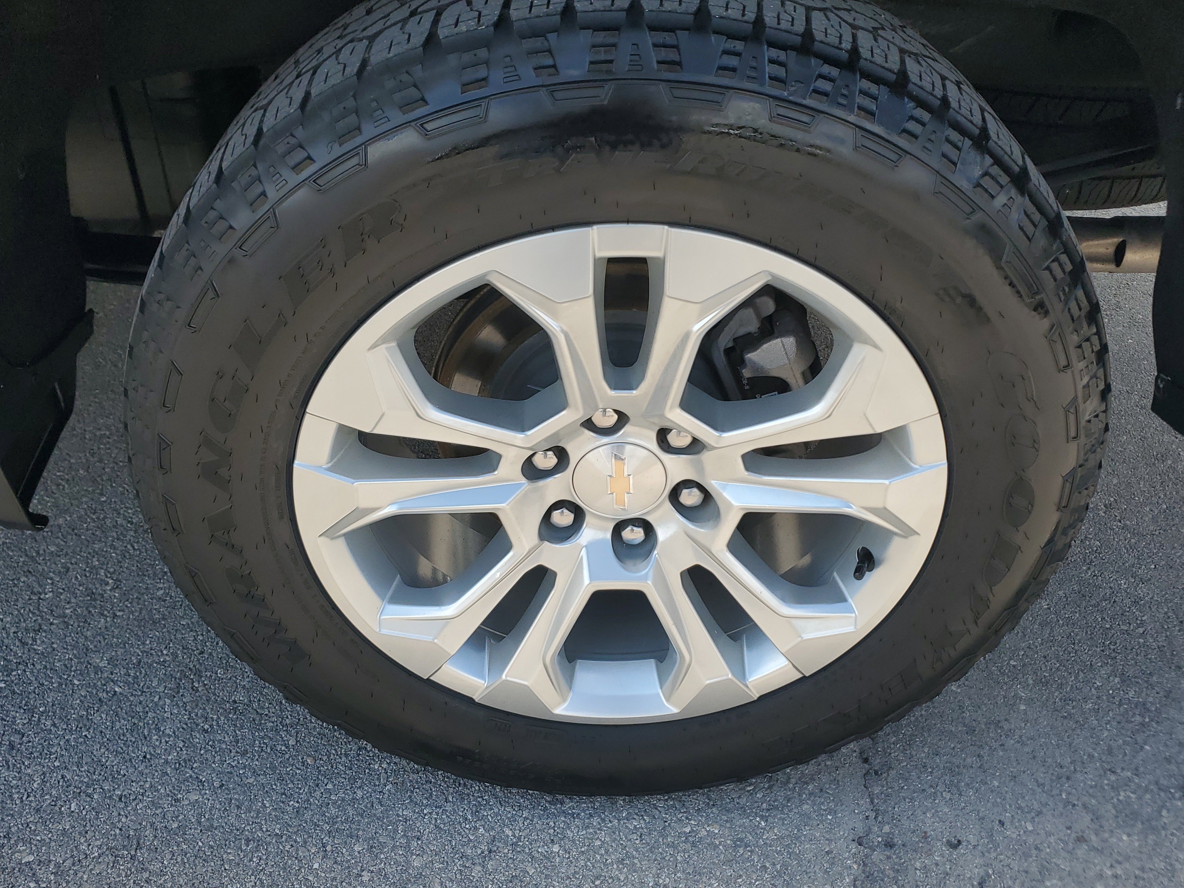 Used 2024 Chevrolet Silverado 1500 LTZ AWD/4WD image 28