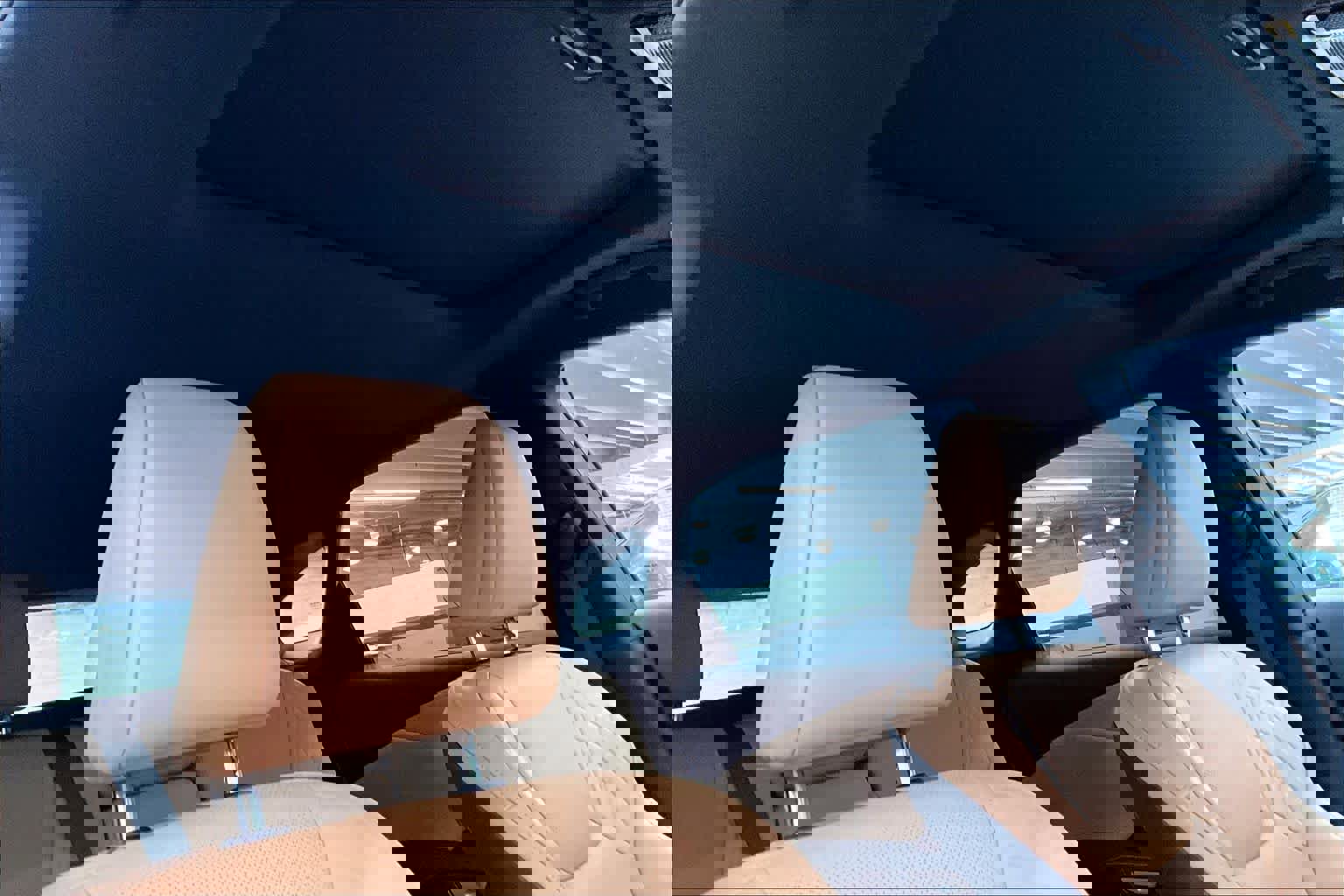 Used 2025 Lexus RX 350h w/ Convenience Package image 13