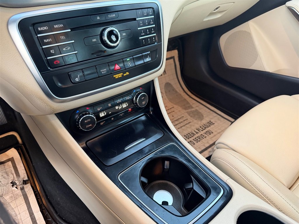 Used 2016 Mercedes-Benz CLA 250 image 31