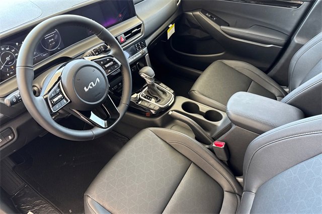 New 2025 Kia Seltos EX image 11