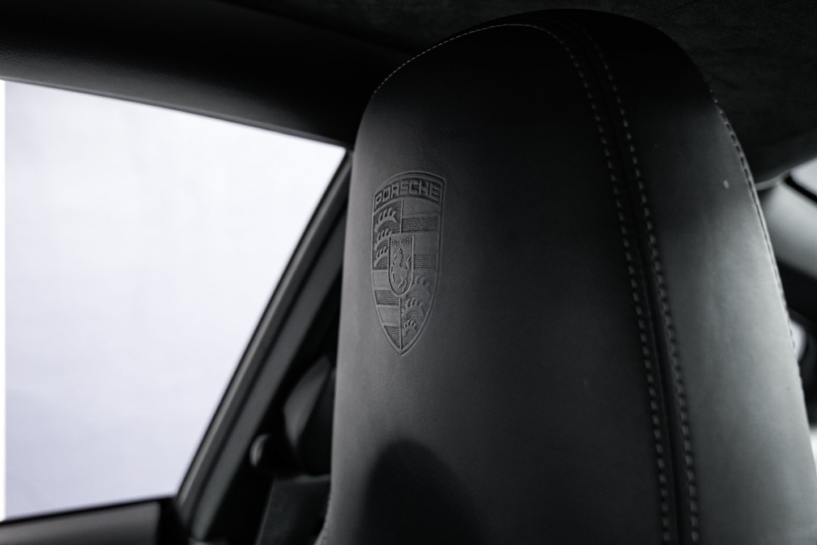 Used 2009 Porsche 911 Carrera S RWD image 16