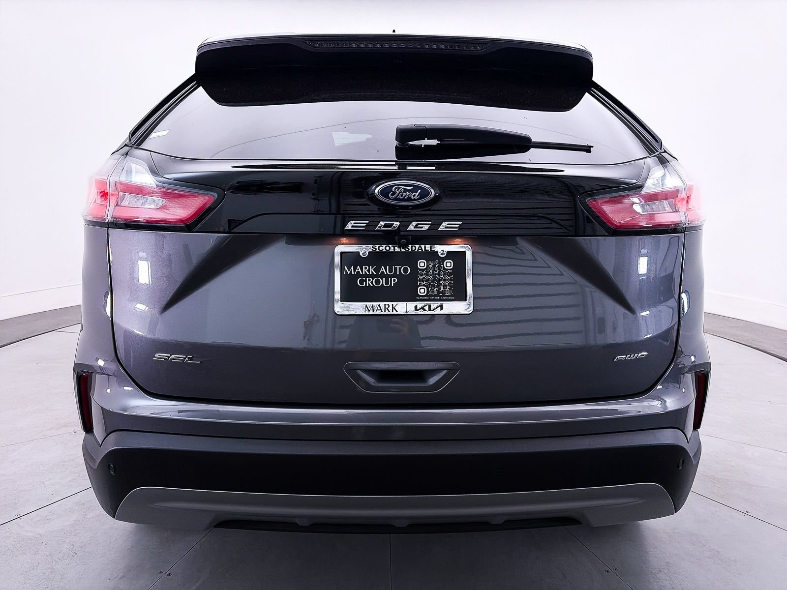 Used 2024 Ford Edge SEL w/ Convenience Package AWD/4WD image 14
