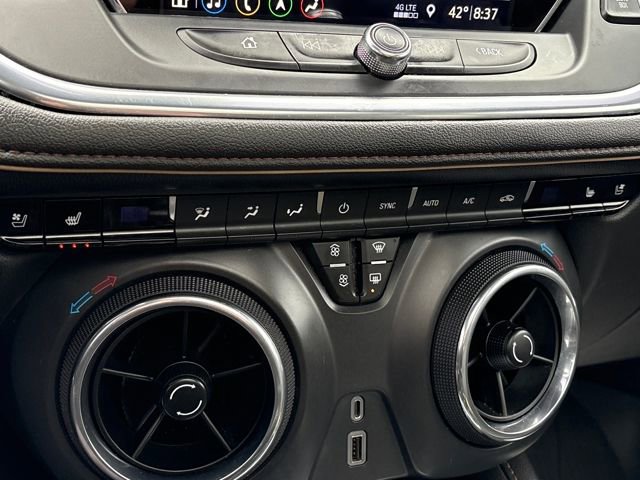 Used 2019 Chevrolet Blazer Premier w/ Sun and Wheels Package image 16