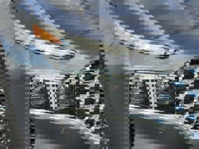 Certified 2022 Hyundai Santa Fe Limited image 10