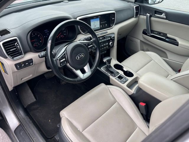 Certified 2022 Kia Sportage EX w/ EX Technology Package image 15