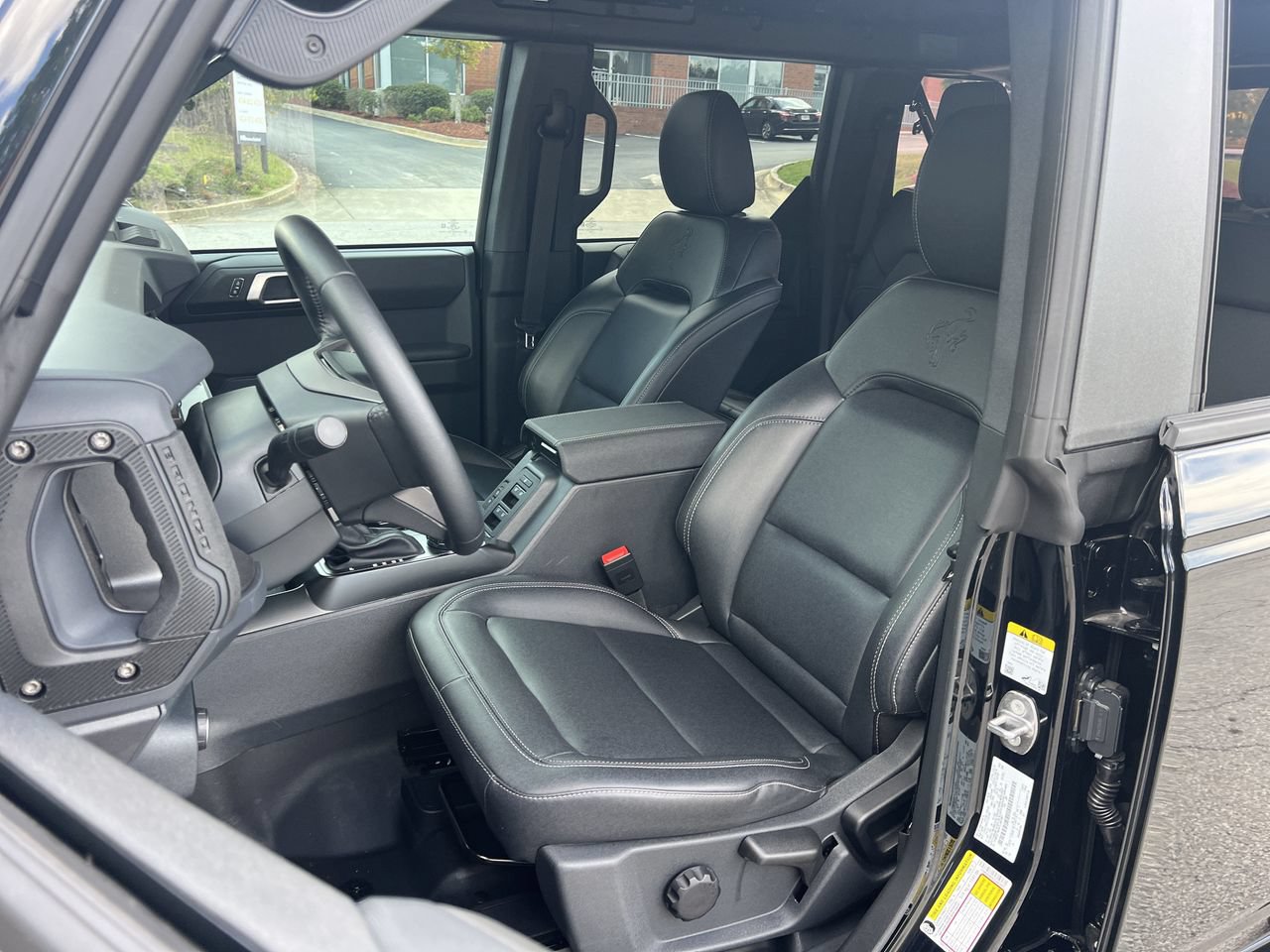 New 2026 Ford Bronco Big Bend w/ Black Diamond Package AWD/4WD image 13