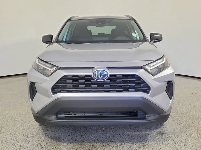 Used 2024 Toyota RAV4 LE AWD/4WD image 3