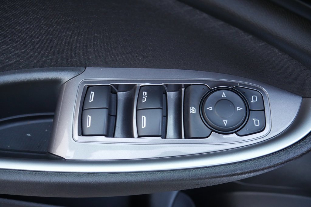 Used 2024 Chevrolet Malibu LT image 31