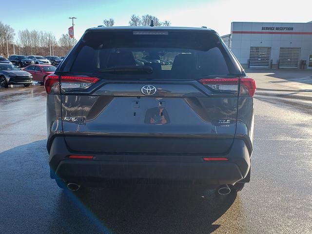 Used 2023 Toyota RAV4 XLE image 6