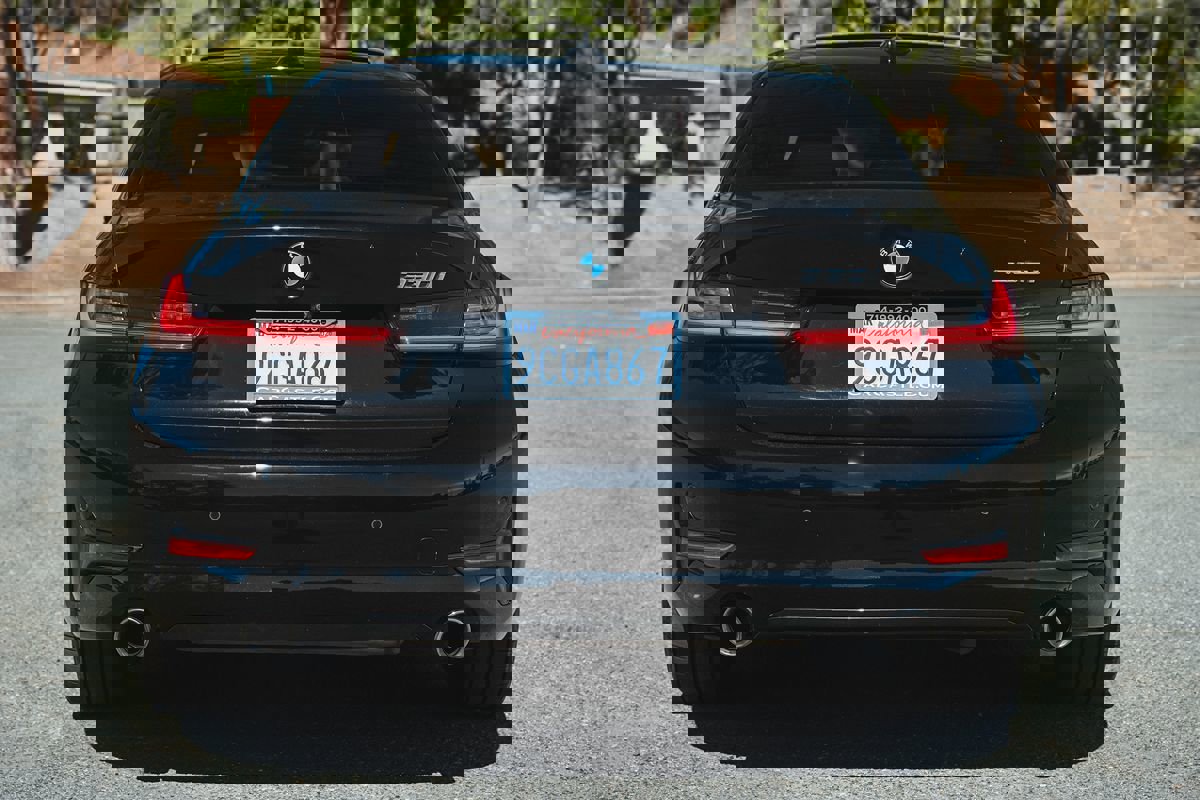 Used 2019 BMW 330i Sedan w/ Convenience Package image 14