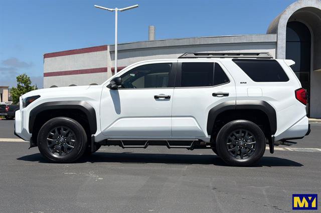 Used 2025 Toyota 4Runner SR5 AWD/4WD image 7