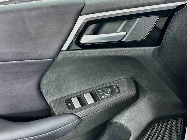 Used 2024 Mitsubishi Outlander SE AWD/4WD image 23