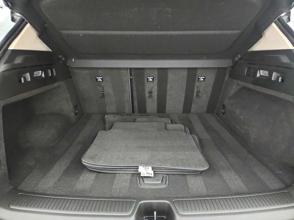 Used 2022 Buick Envision Essence w/ Technology Package I image 36