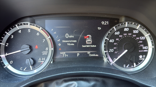 Used 2023 Toyota Highlander XSE AWD/4WD image 17