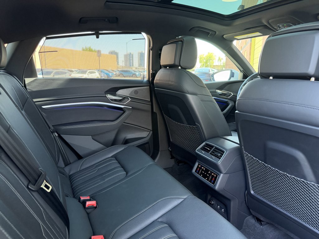 Used 2024 Audi Q8 e-tron Prestige w/ Prestige Package AWD/4WD image 44